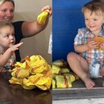 Un niño de 2 años estadounidense encarga 31 hamburguesas con el teléfono de su mamá